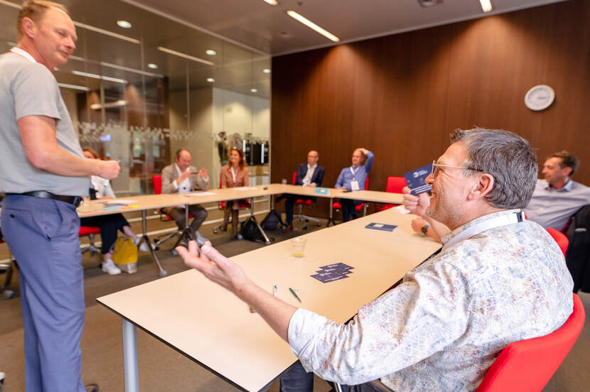 Bijeenkomst RTTI NTM, deelnemers tijdens werksessies in discussie